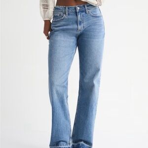 Abercrombie Curve Love Low Rise Baggy Jeans